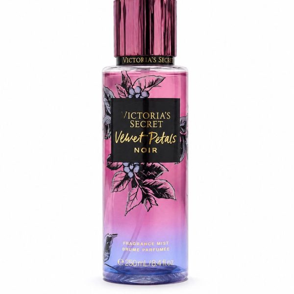 ספריי גוף מבושם ויקטוריה סיקרט 250 מ״ל Victoria’s Secret Velvet Petals Noir –